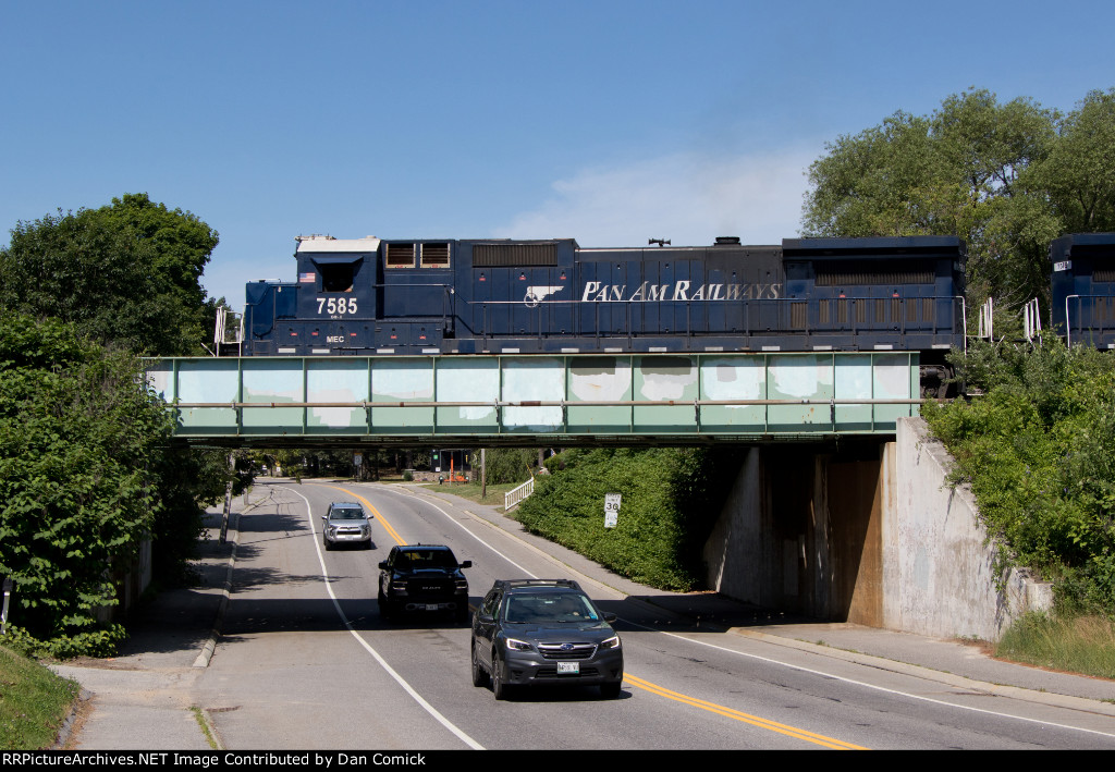 MEC 7585 Leads WAPO over Broadway